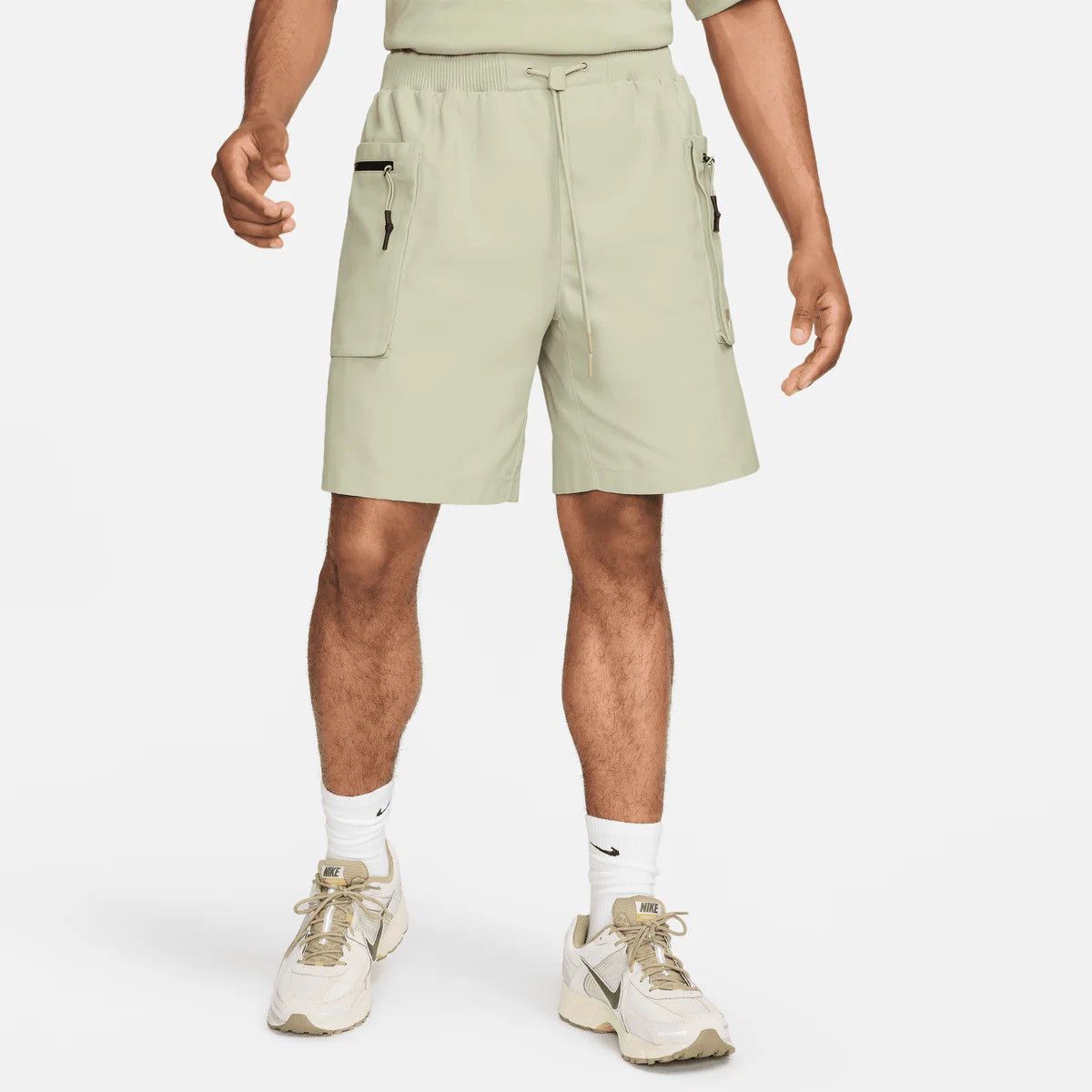 Nike Nike Sportswear Tech Pack Green Woven Utility Shorts M Size US 33 - 4 Thumbnail