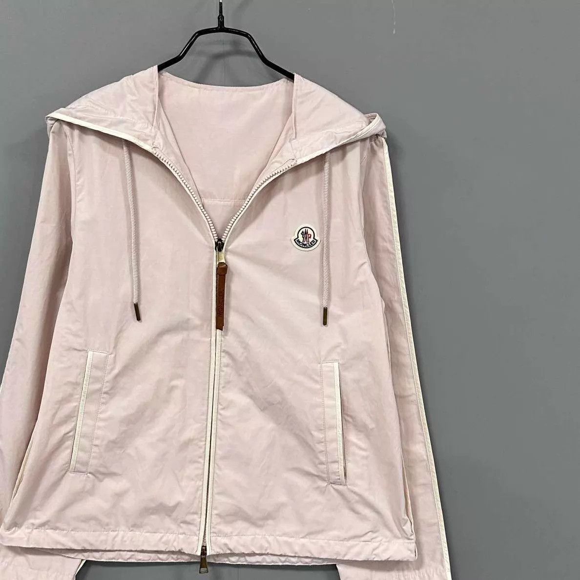 Moncler Moncler SS26 Logo Zip Jacket Women's Size 0 Size XS / US 0-2 / IT 36-38 - 2 Thumbnail