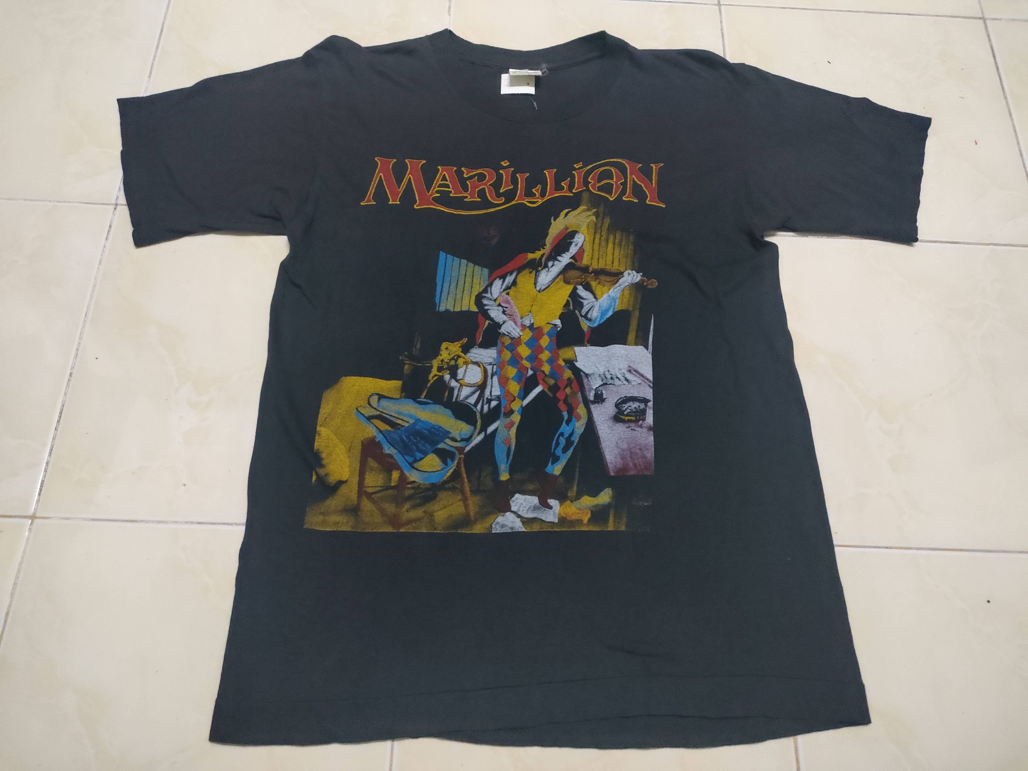 Vintage Vintage Rare Band Marillion Music Tour Rock Tee Size US L / EU 52-54 / 3 - 1 Thumbnail