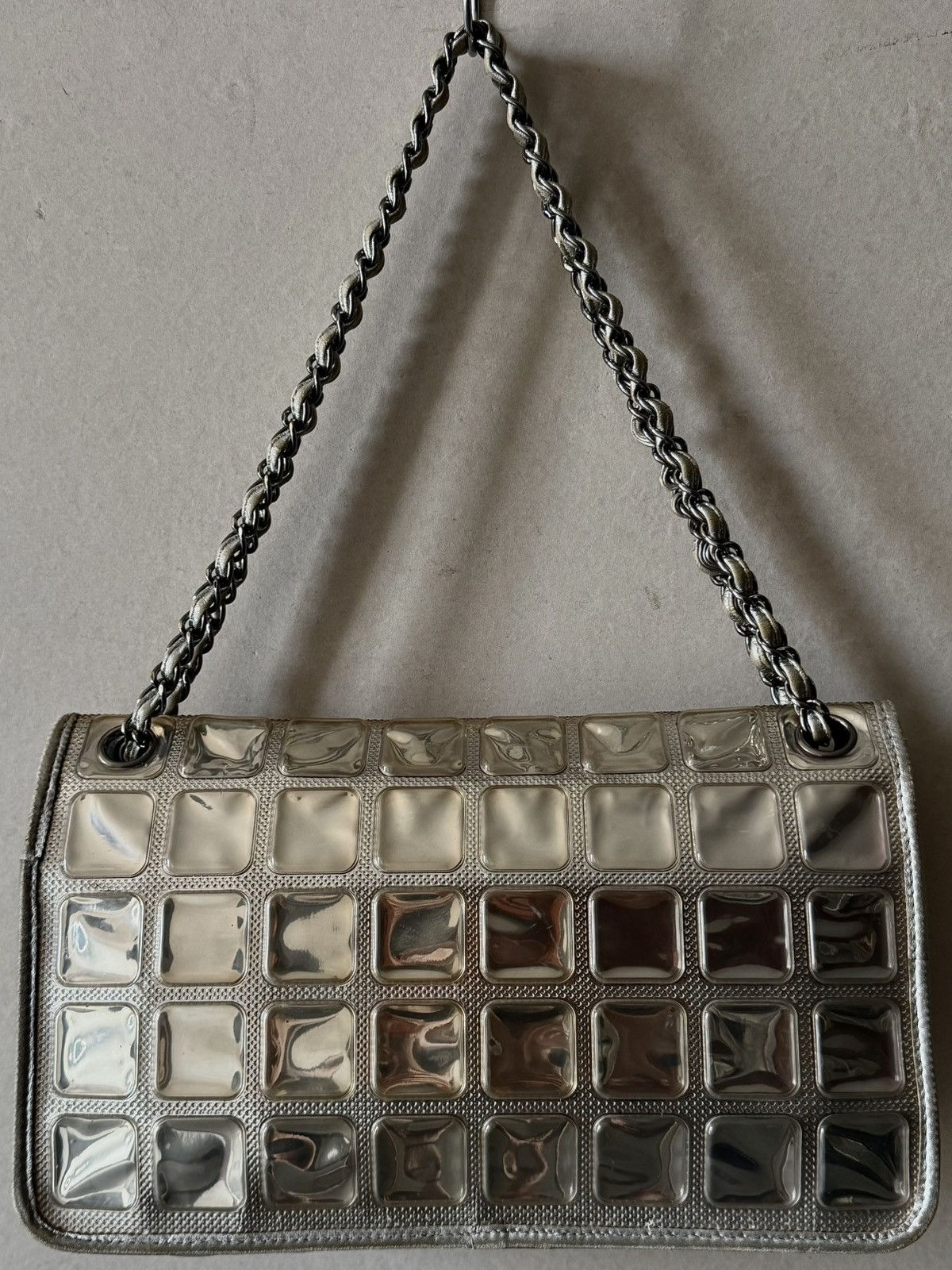 Chanel Chanel - Karl Lagerfeld - 2008 - Silver Ice Cube Flap Bag Size ONE SIZE - 4 Thumbnail
