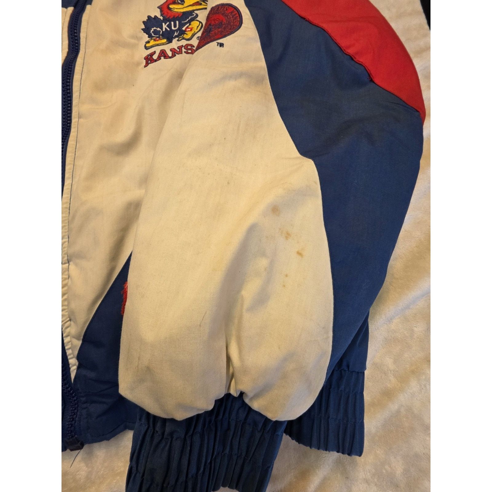 Other Kansas Jayhawks 90s PRO PLAYER puffer jacket XL blue red Size US XL / EU 56 / 4 - 13 Thumbnail