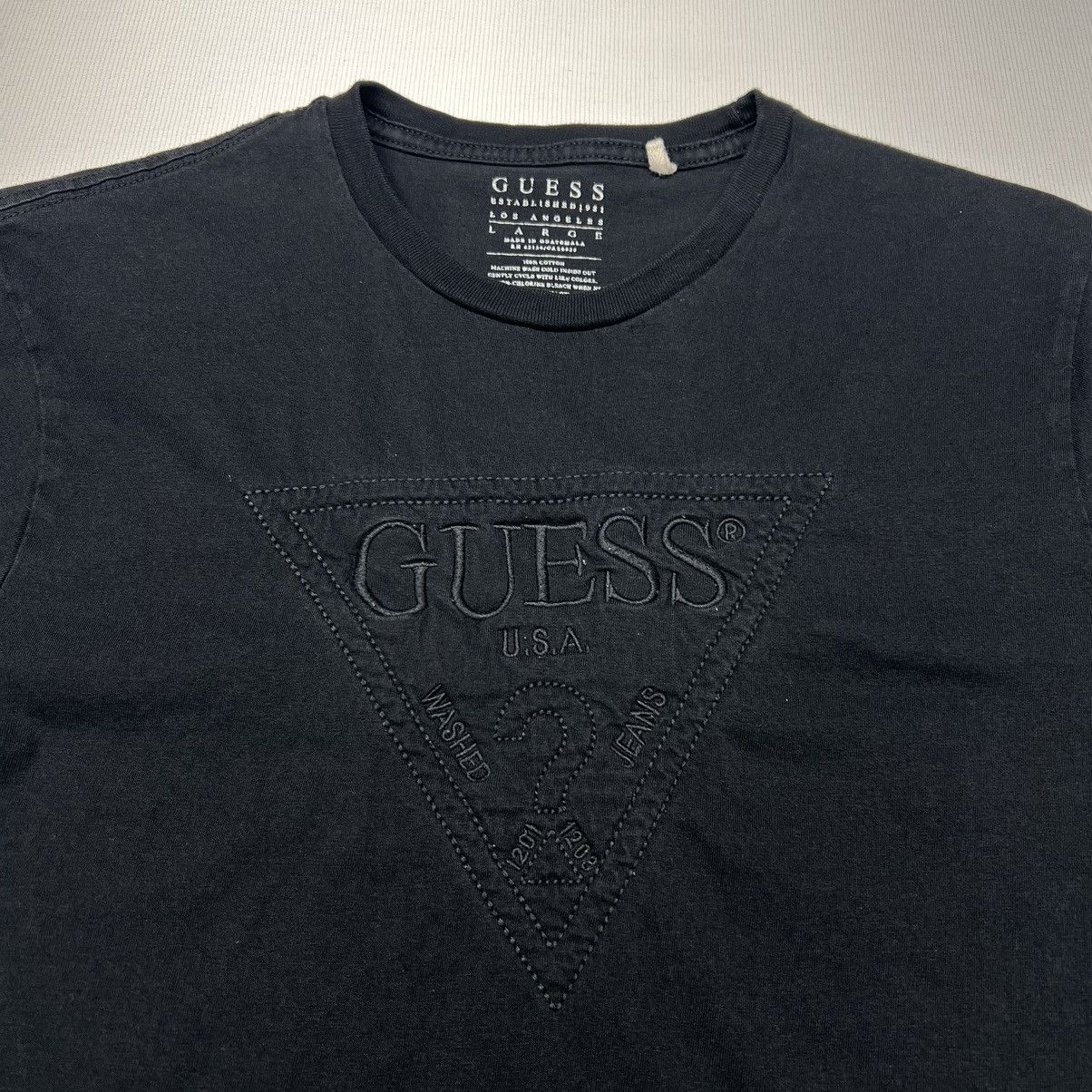 Guess Guess Tee Shirt Black Logo Short Sleeve Embroidered Patch Size US L / EU 52-54 / 3 - 2 Thumbnail