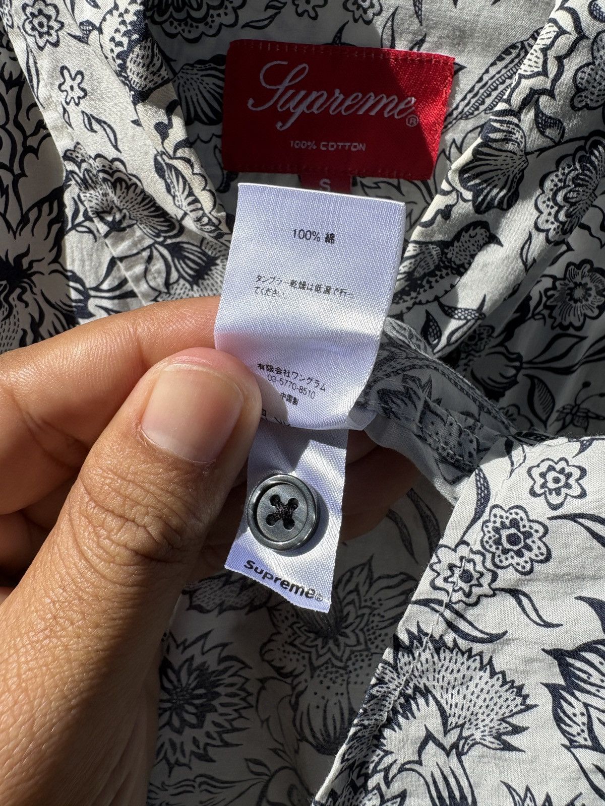 Supreme Supreme printed white shirt Size US S / EU 44-46 / 1 - 15 Thumbnail
