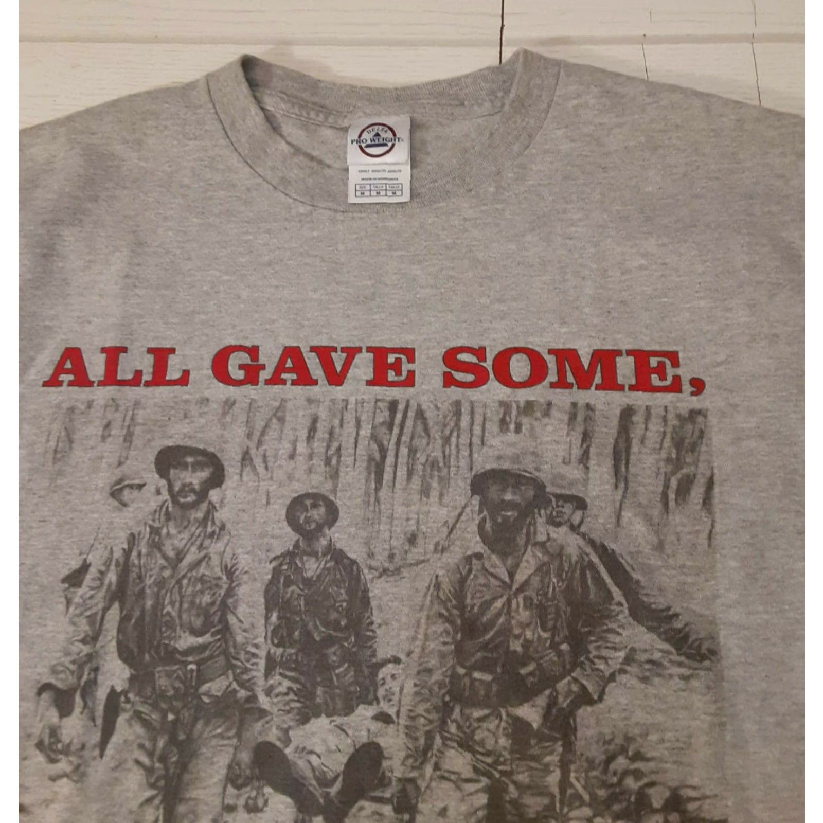 SOMET Viet Nam Memorial T-Shirt Washington D.C. M Gray Men Short Sleeve Graphic 90s Viet Nam Theme Womens/Mens Size US M / EU 48-50 / 2 - 6 Thumbnail