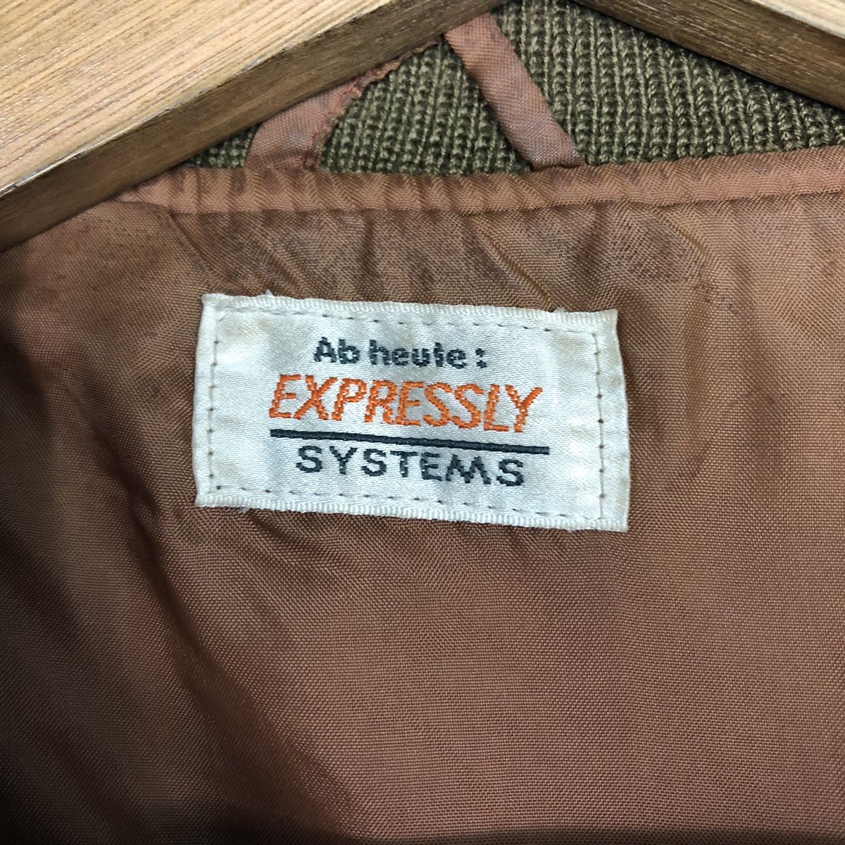 Japanese Brand 📌Rich Brown Bomber Jacket Expressly Big Logo Issey Miyake Size US M / EU 48-50 / 2 - 19 Thumbnail