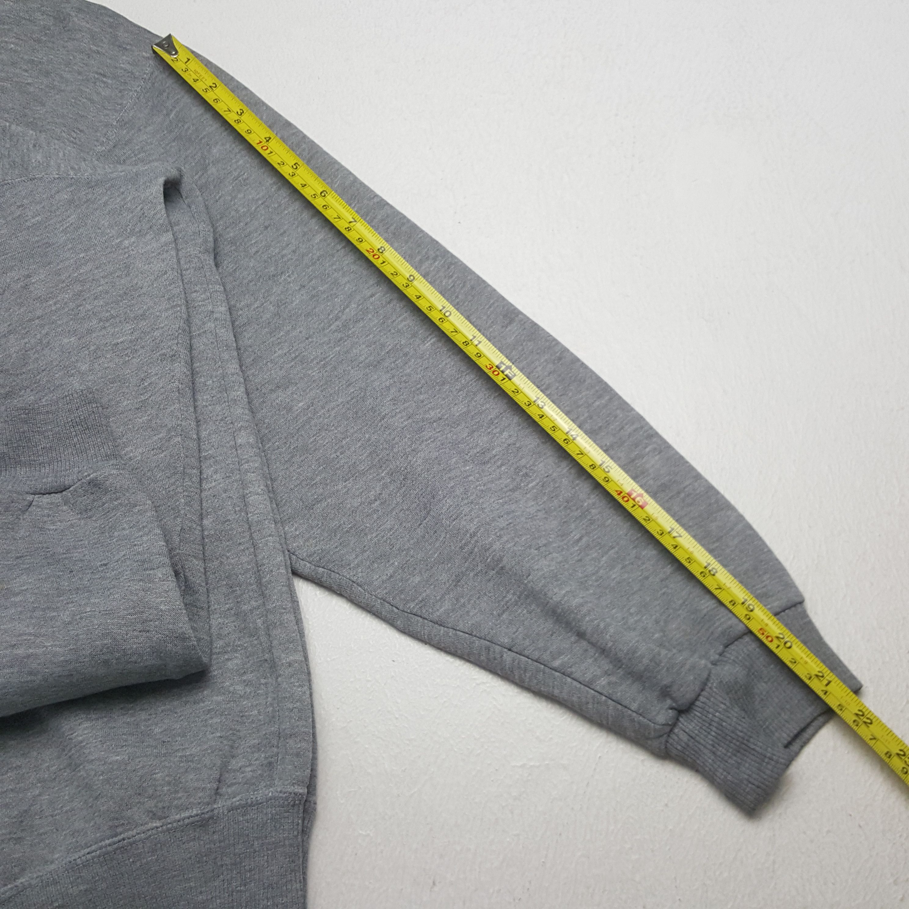 Pierre Balmain Vintage Pierre Balmain Paris Sweatshirt C291N31 Size US L / EU 52-54 / 3 - 6 Thumbnail
