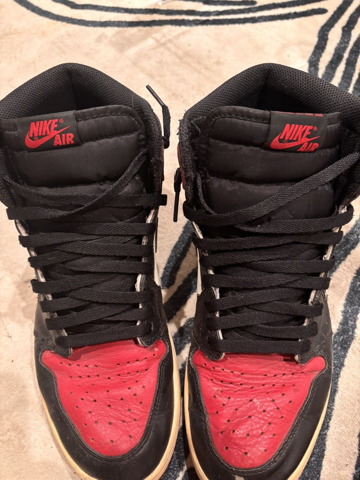 Jordan Brand Bred toe jordan 1s Size US 10.5 / EU 43-44 - 1 Thumbnail