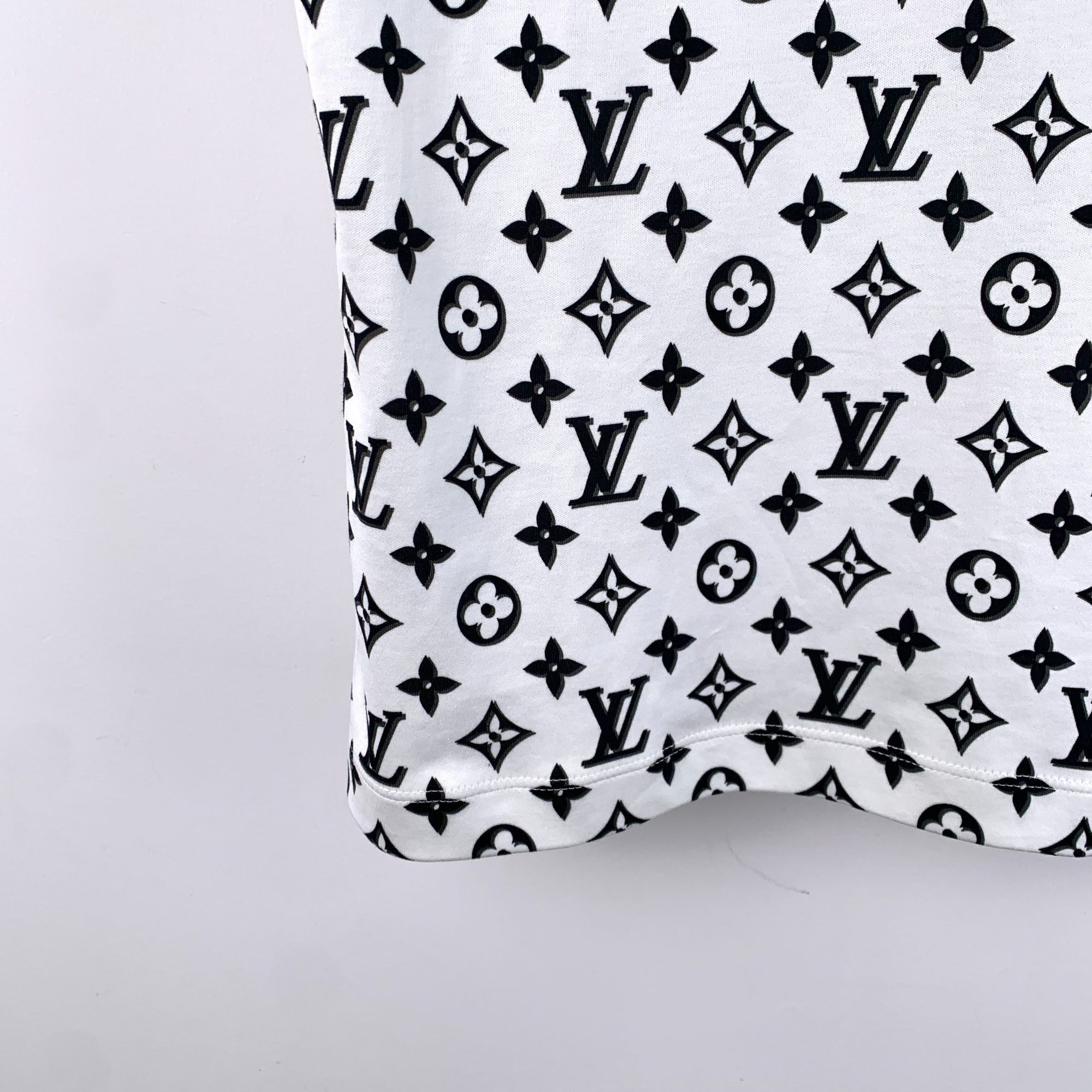Louis Vuitton Louis Vuitton XS White Cotton Hooded Short-Sleeve T-Shirt Wi Size XS / US 0-2 / IT 36-38 - 6 Thumbnail