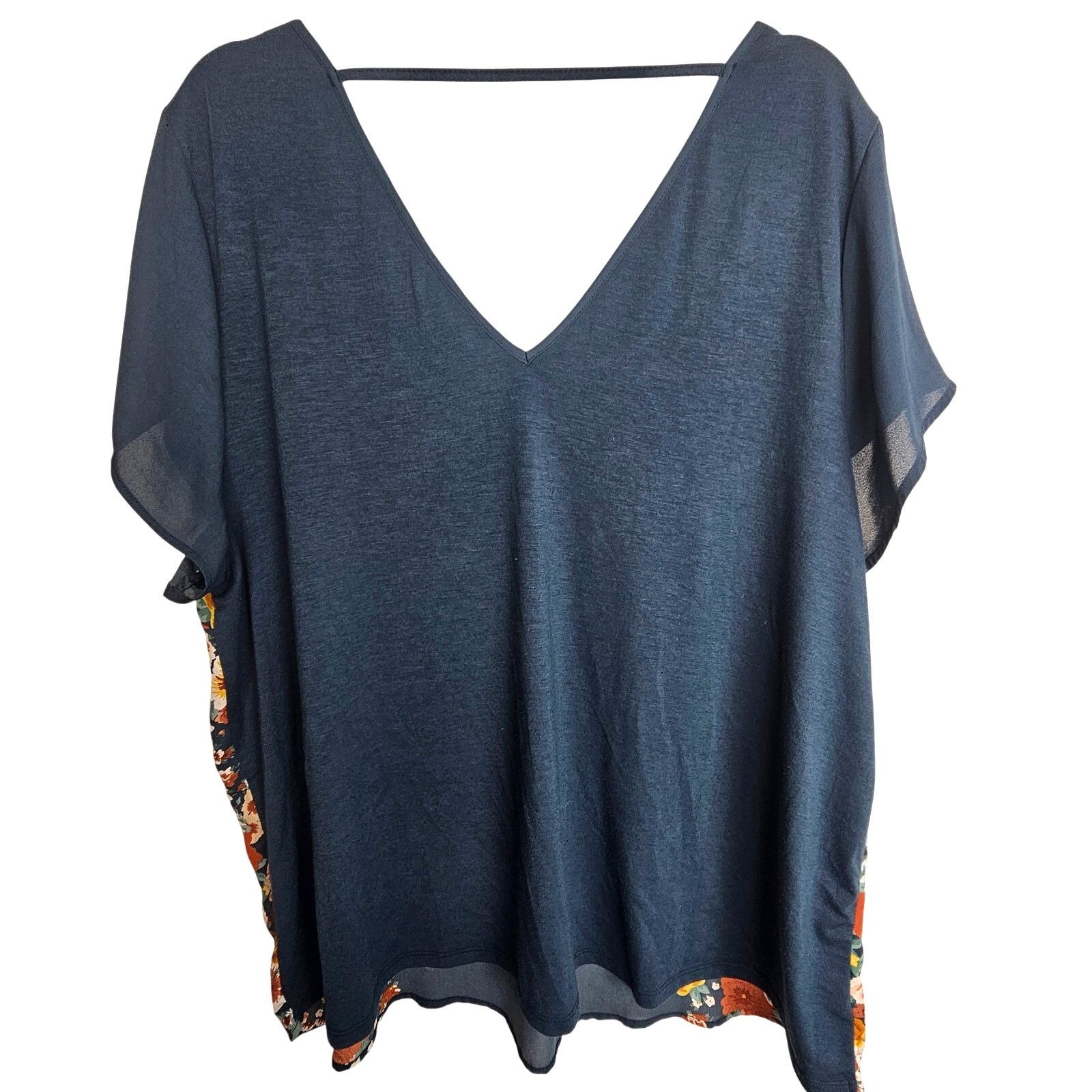 Corridor Torrid Floral V-Neck Top Plus Size 1X Romantic Feminine Size XL / US 12-14 / IT 48-50 - 7 Thumbnail