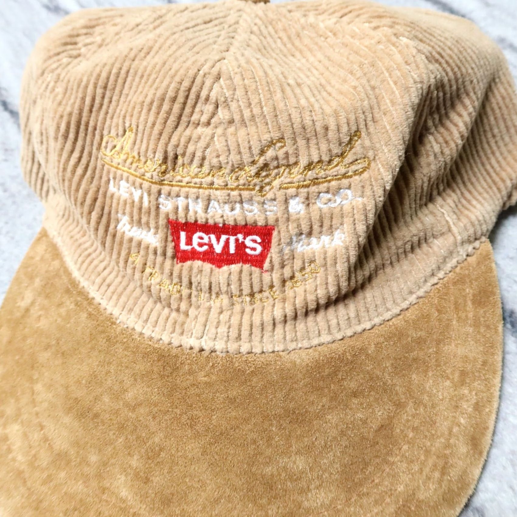 Levi's Vintage Levi's Corduroy Suede Strapback Hat Cap Adjustable Brown Mens Hat Size ONE SIZE - 2 Thumbnail