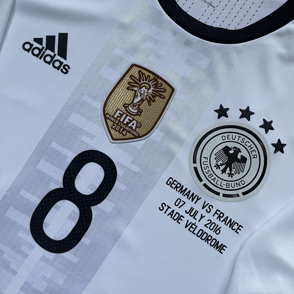 Adidas × Vintage GERMANY ADIDAS ADIZERO 2016 EURO HOME JERSEY #8 OZIL Size US L / EU 52-54 / 3 - 5 Thumbnail