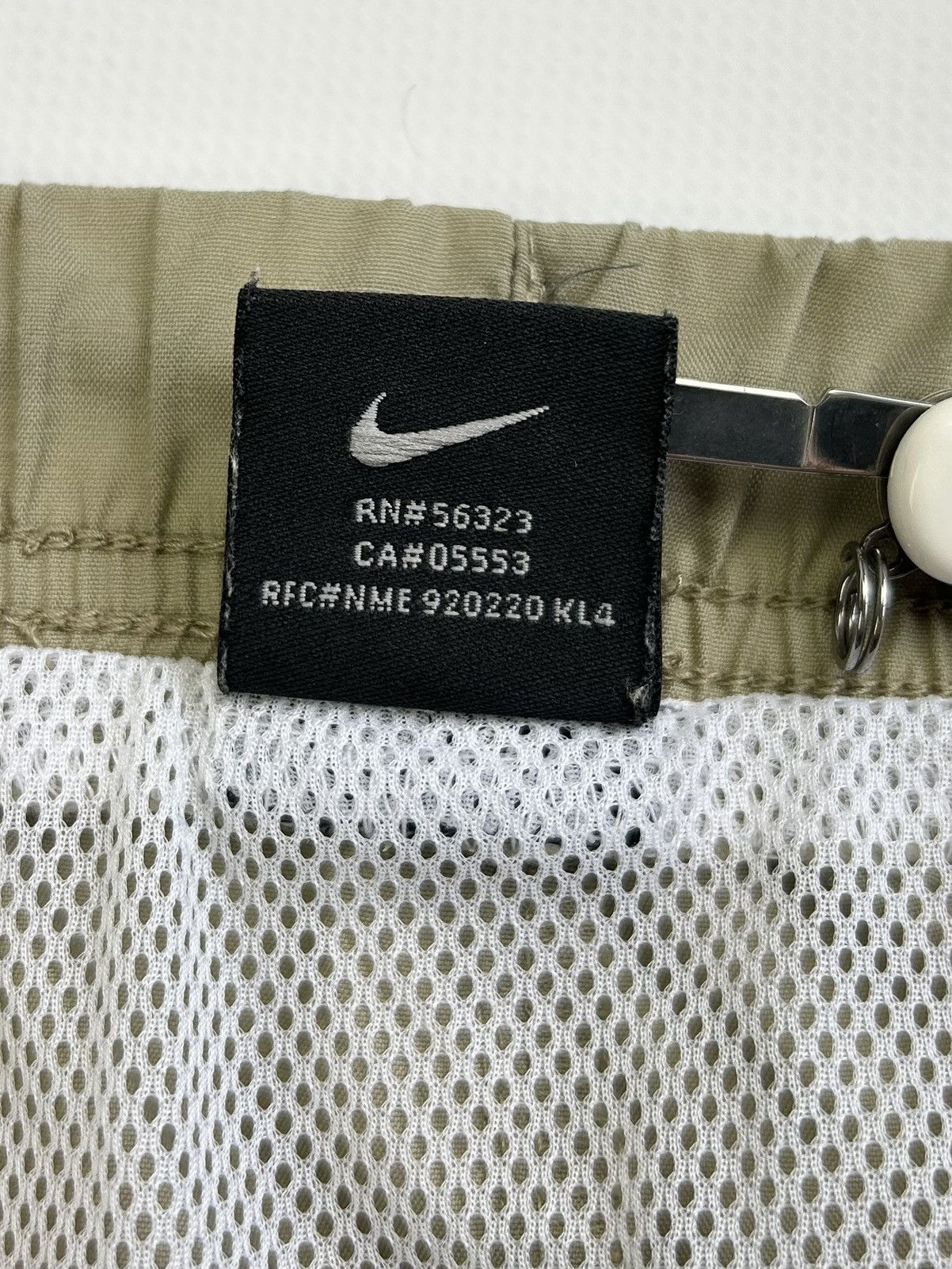 Nike × Vintage Vintage Nike Baggy Shorts Y2k Size US 34 / EU 50 - 8 Thumbnail