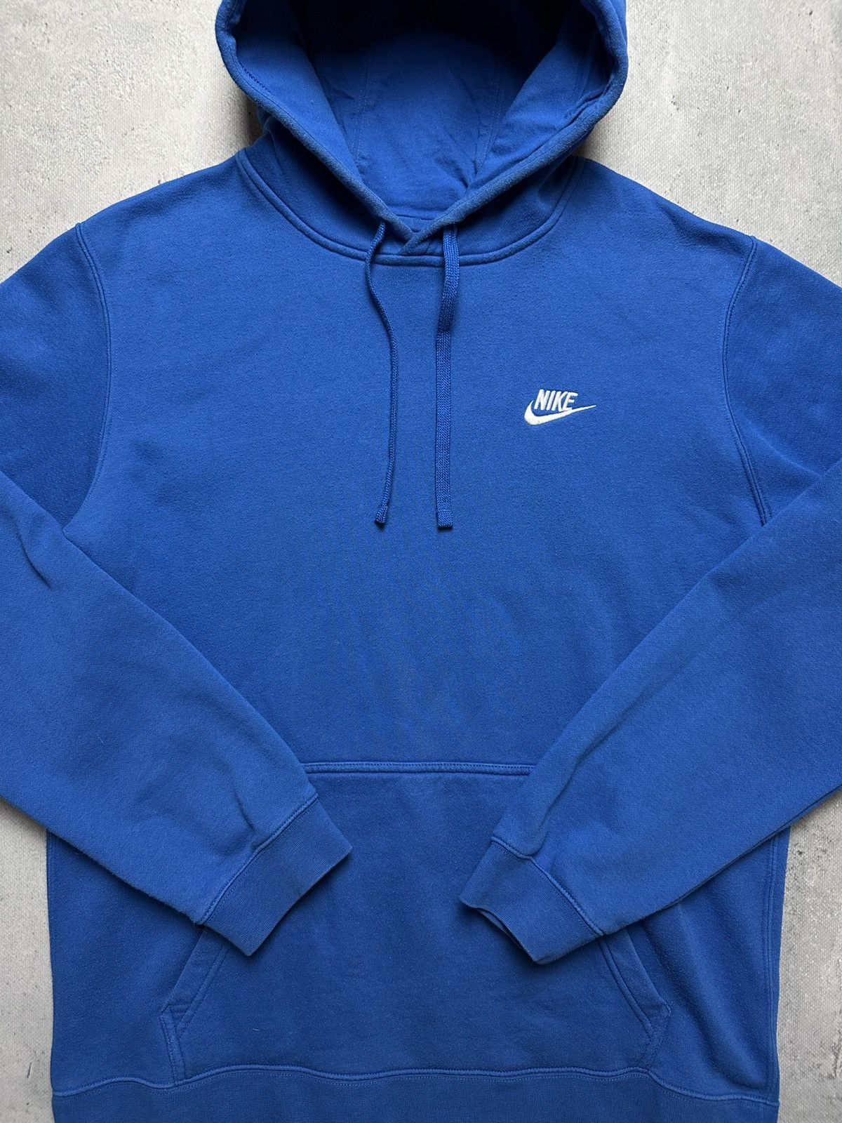 Nike Vintage Hoodie Nike small Logo Swoosh y2k USA 00s Hype Boxy Size US L / EU 52-54 / 3 - 5 Thumbnail