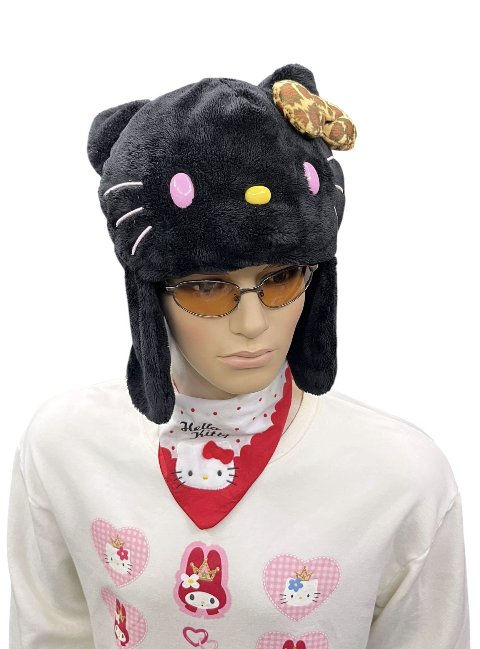 Japanese Brand Vintage Hello Kitty Fantastic World Japan Sweater Size US M / EU 48-50 / 2 - 8 Thumbnail
