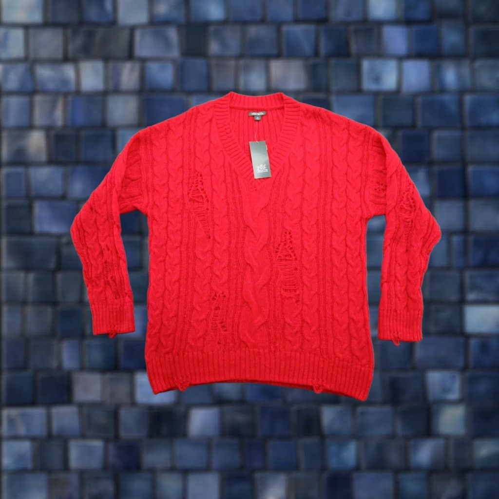 Vintage Wild Fable Women's Red Distressed Knit V Neck Pullover Sweater M NEW Size M / US 6-8 / IT 42-44 - 1 Thumbnail