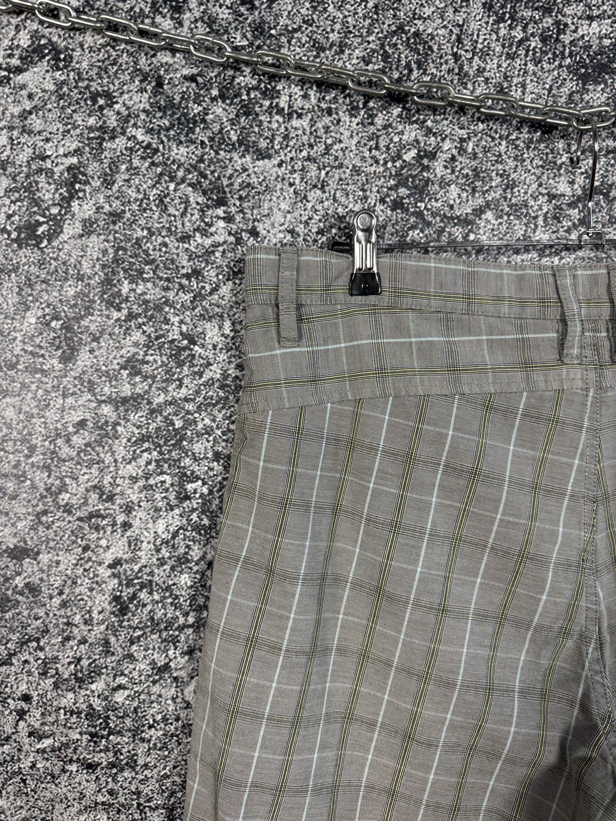Oakley lOakley Loose Fit Plaid Shorts Checkered Casual Skate Style Size US 36 / EU 52 - 15 Thumbnail