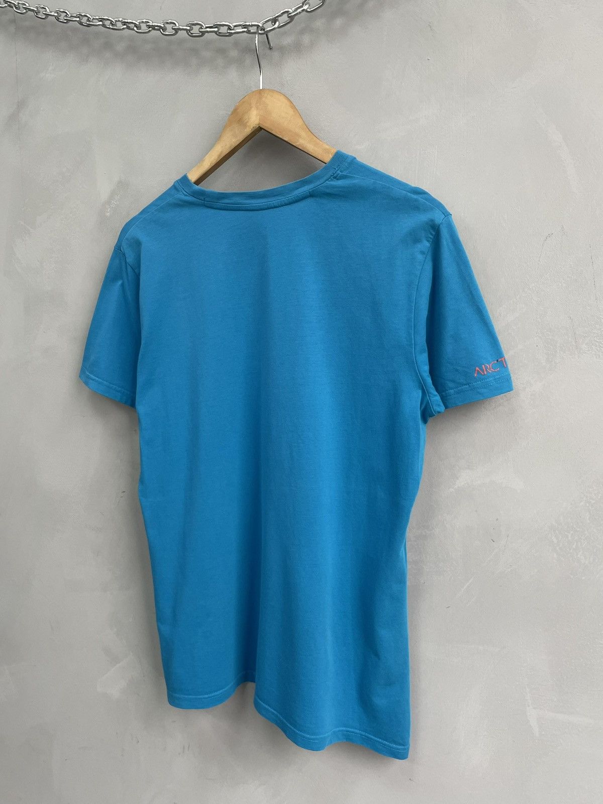 Arc'teryx Arcteryx big logo T shirt gorpcore shirt Size US S / EU 44-46 / 1 - 8 Thumbnail