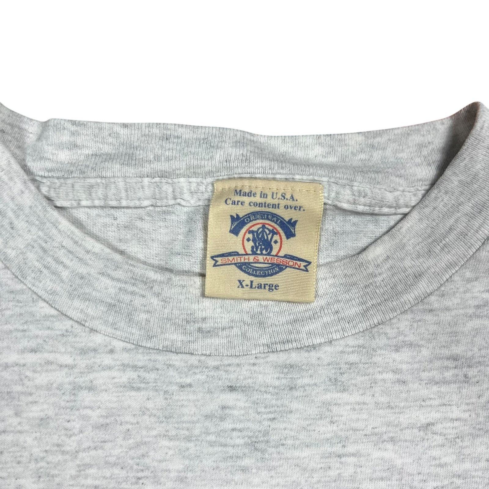 Vintage Vintage 90s Smith & Wesson Magnum Revolver gun tee (XL) Size US XL / EU 56 / 4 - 7 Thumbnail