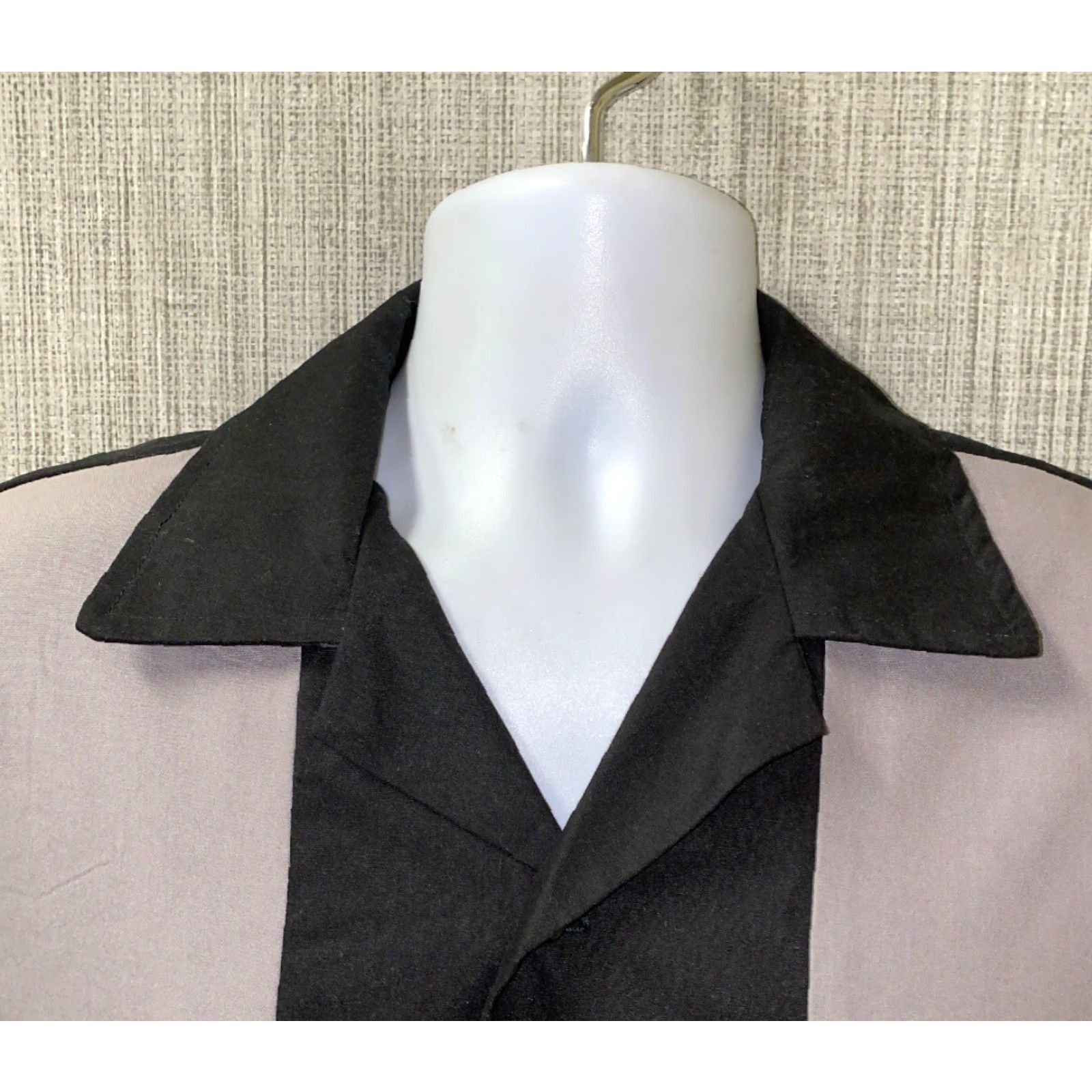 Vintage Hilton Mens Black/Gray Polyester Cotton Bowling Shirt Size M Size US M / EU 48-50 / 2 - 4 Thumbnail