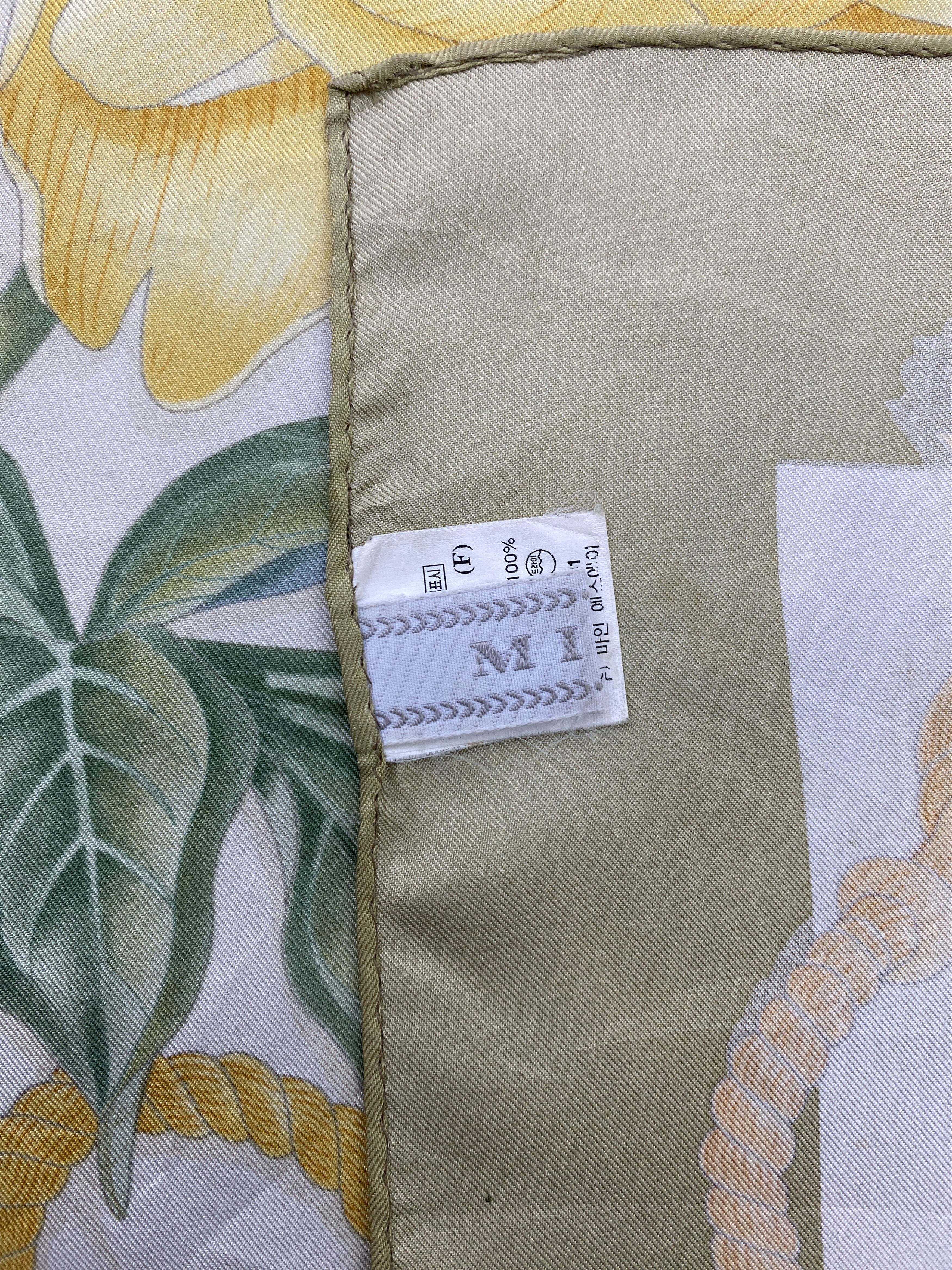 Japanese Brand Vintage Japanese Brand Floral Silk Scarf SN0100 Size ONE SIZE - 8 Thumbnail