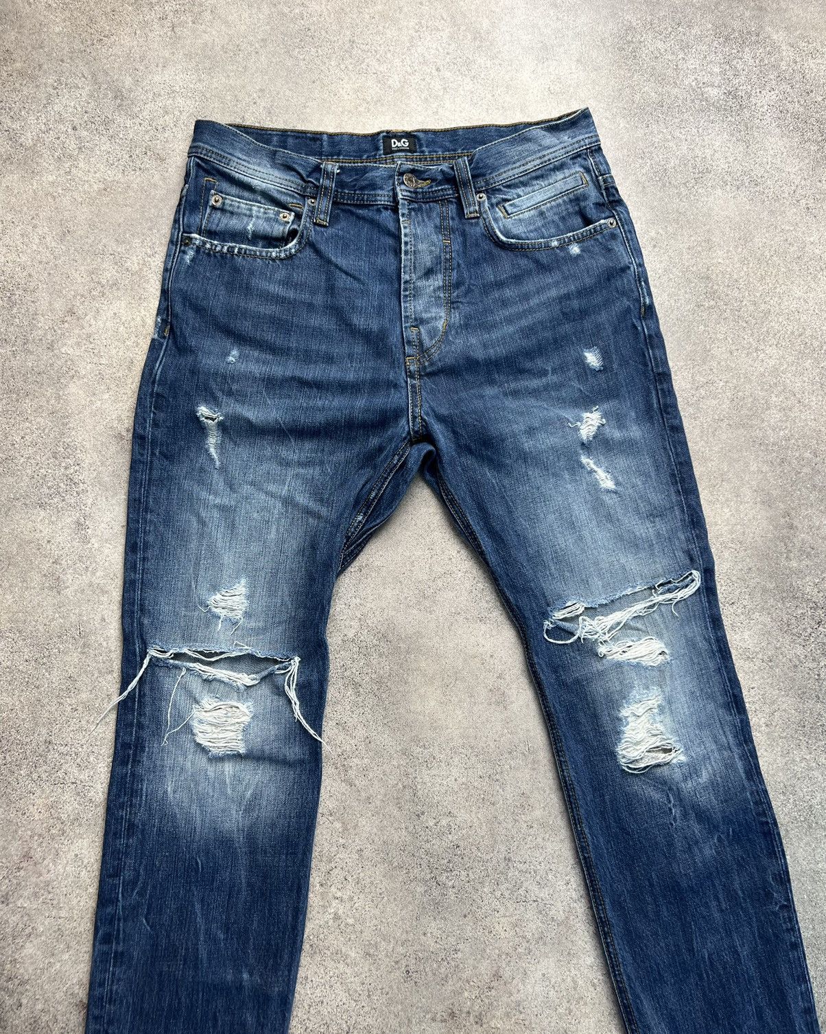 Dolce & Gabbana distressed skinny jeans