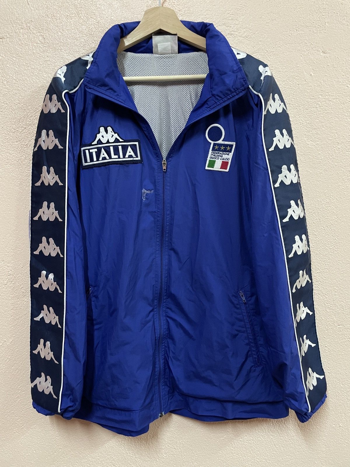 Kappa Vintage 90’s Italy football team Home kit Kappa sidetape Size US L / EU 52-54 / 3 - 1 Thumbnail