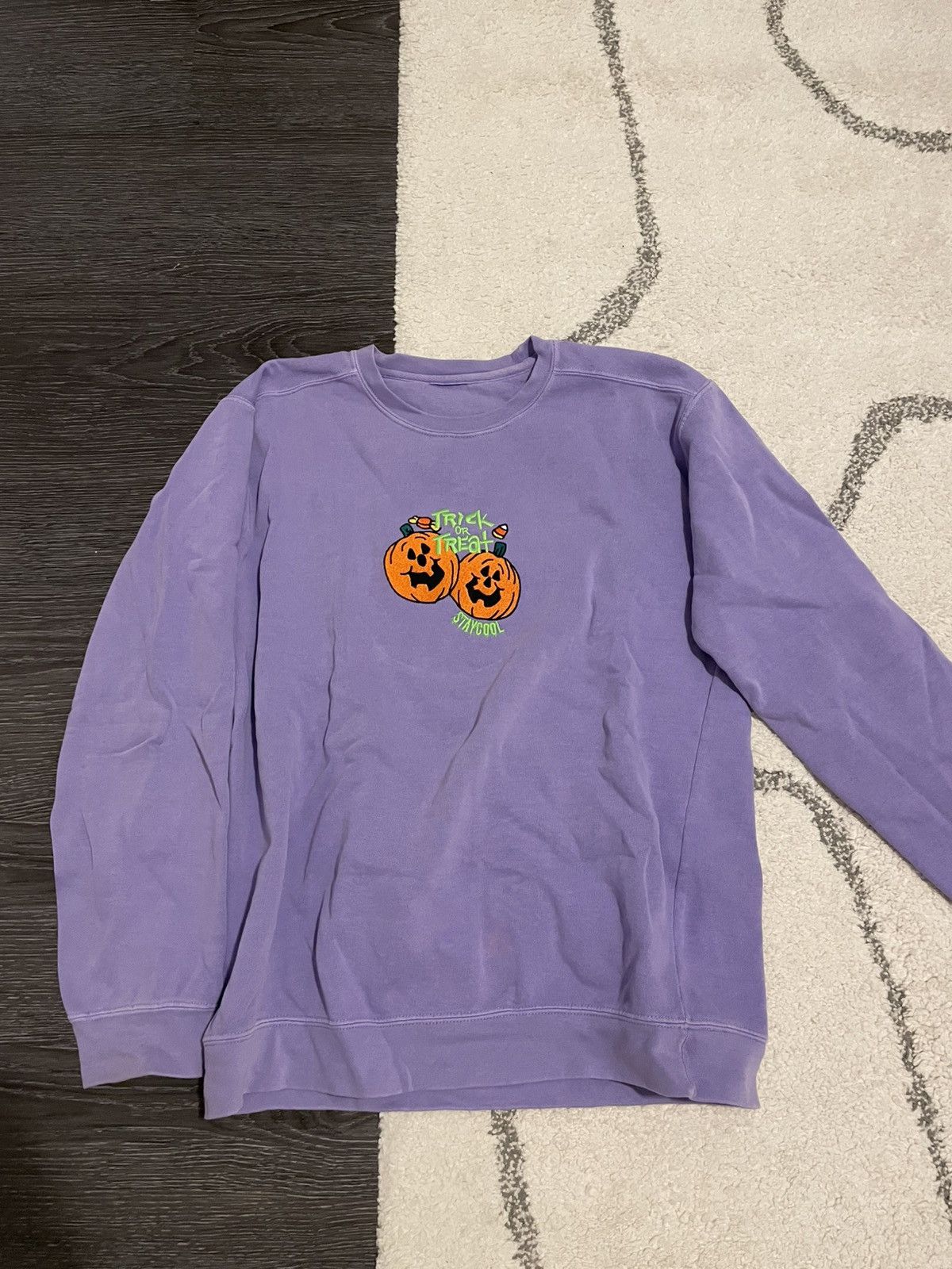 STAYCOOLNYC StayCoolNYC Purple Halloween “Trick or Treat” Crew Neck Size US S / EU 44-46 / 1 - 1 Thumbnail