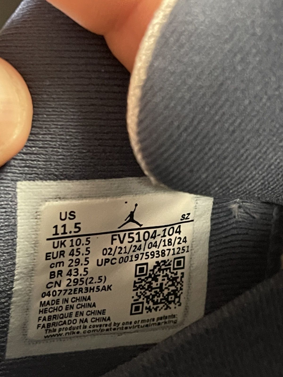 Jordan Brand Size 11.5 - Jordan 11 Low Diffused Blue Very Clean! Size US 11.5 / EU 44-45 - 11 Thumbnail