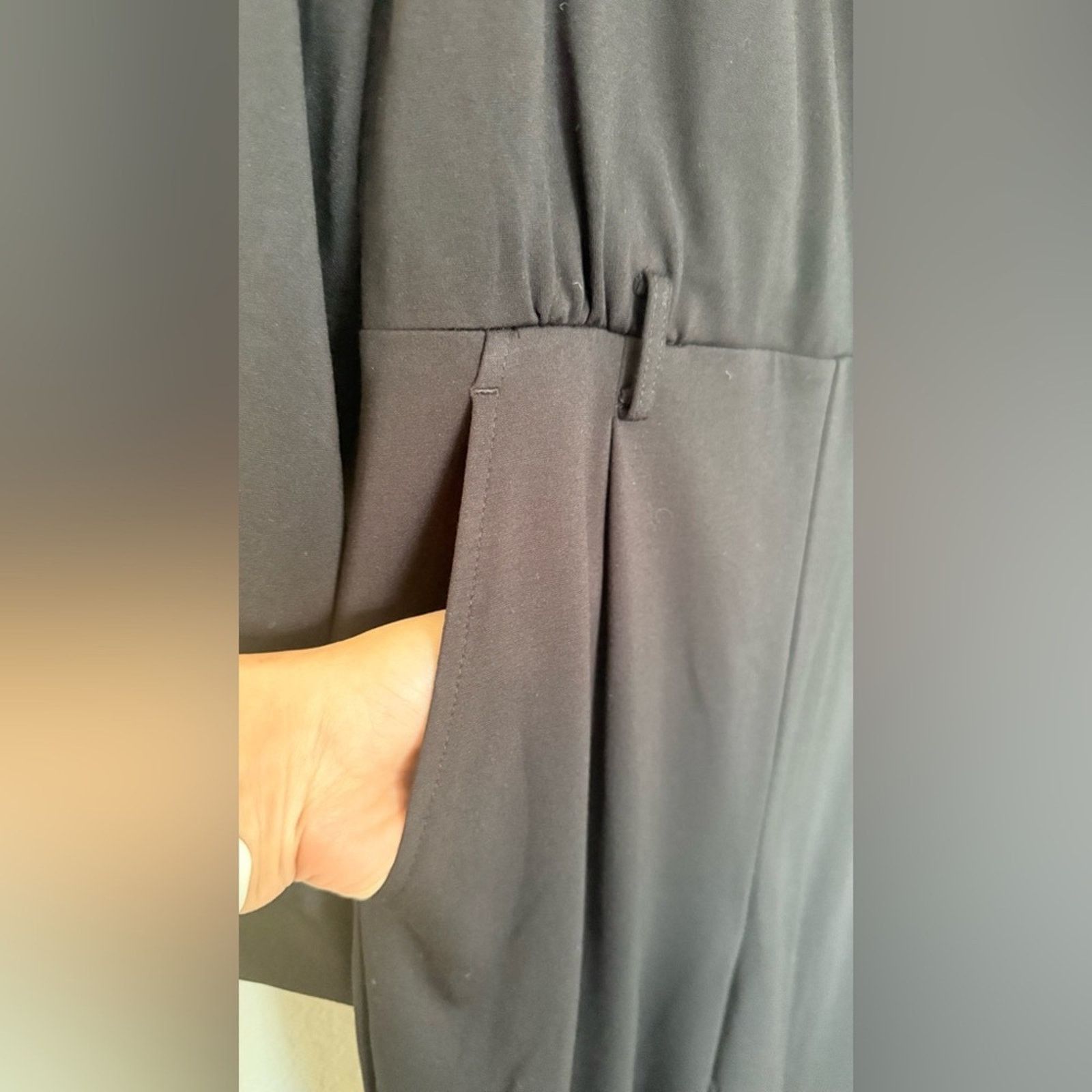 J.McLaughlin J. McLaughlin Black Jumpsuit Pockets, Back Zip- Size 4 Size 27" / US 4 / IT 40 - 9 Thumbnail