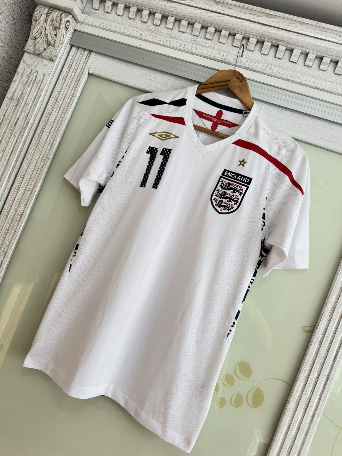 Umbro × Vintage J.Cole #11 England 2008-2009 Home Soccer Jersey Football Kit Size US S / EU 44-46 / 1 - 3 Thumbnail