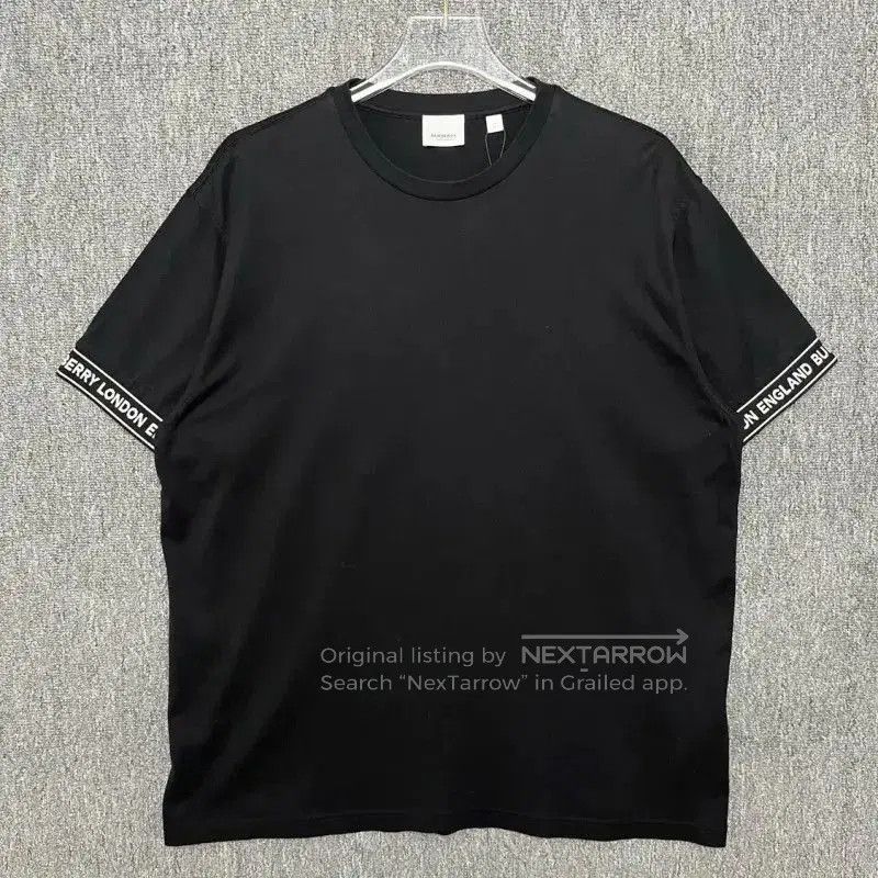 Burberry Burberry Black Cotton Men's T-Shirt. Size US S / EU 44-46 / 1 - 1 Thumbnail