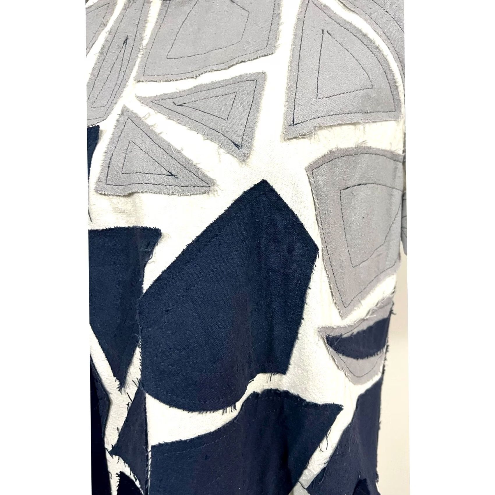 Vintage Jamie + The Jones Top Blouse Women S Silk Patchwork Gray Blue Geometric Short Sleeve Size S / US 4 / IT 40 - 5 Thumbnail