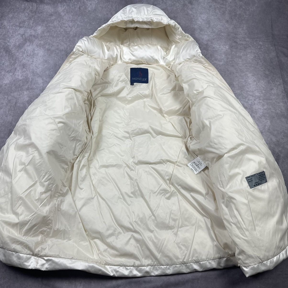 Moncler Vintage Moncler Puffer Jacket Size M / US 6-8 / IT 42-44 - 7 Thumbnail