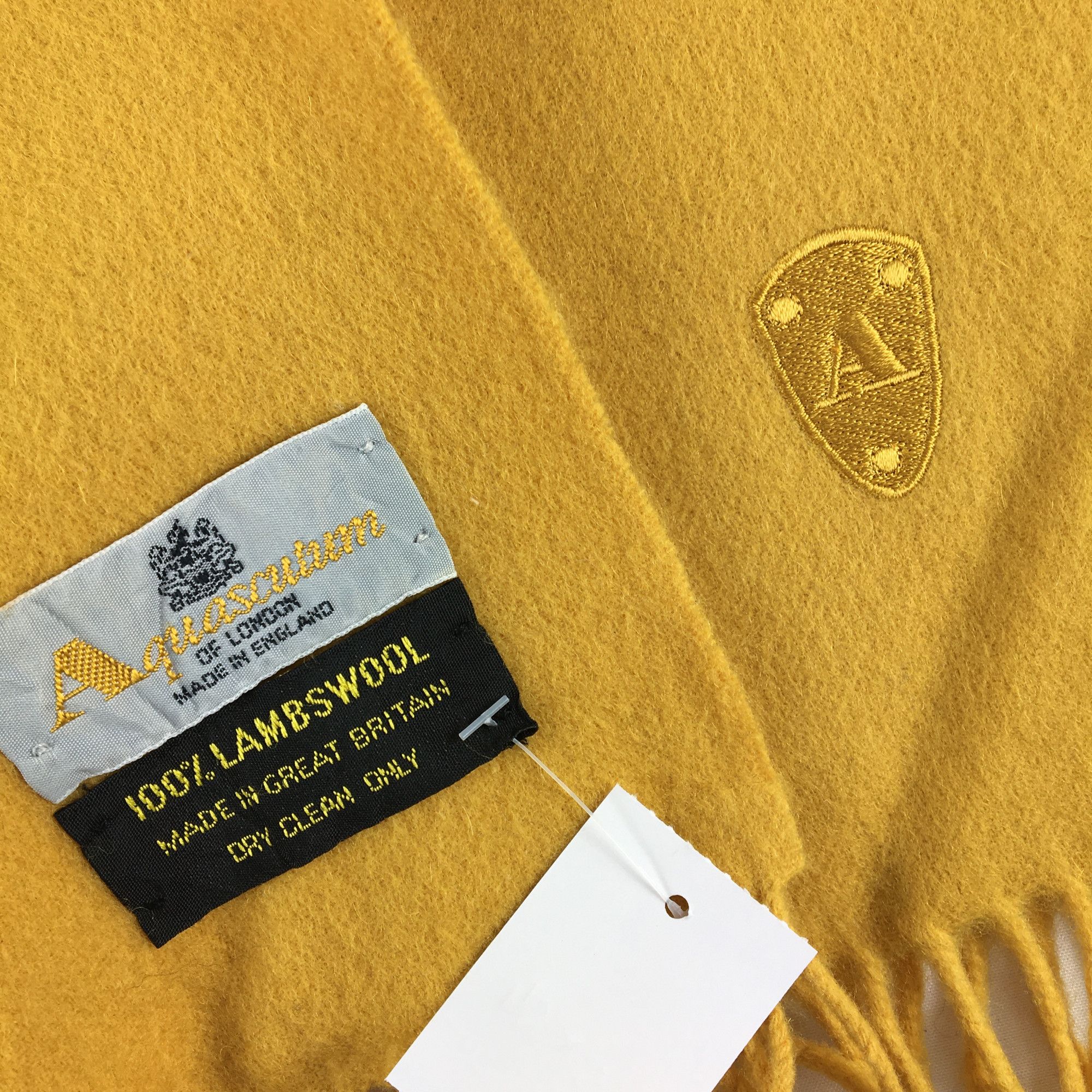 Aquascutum Vintage Aquascutum Scarf Muffler Wool Winter Scarves Size ONE SIZE - 3 Thumbnail