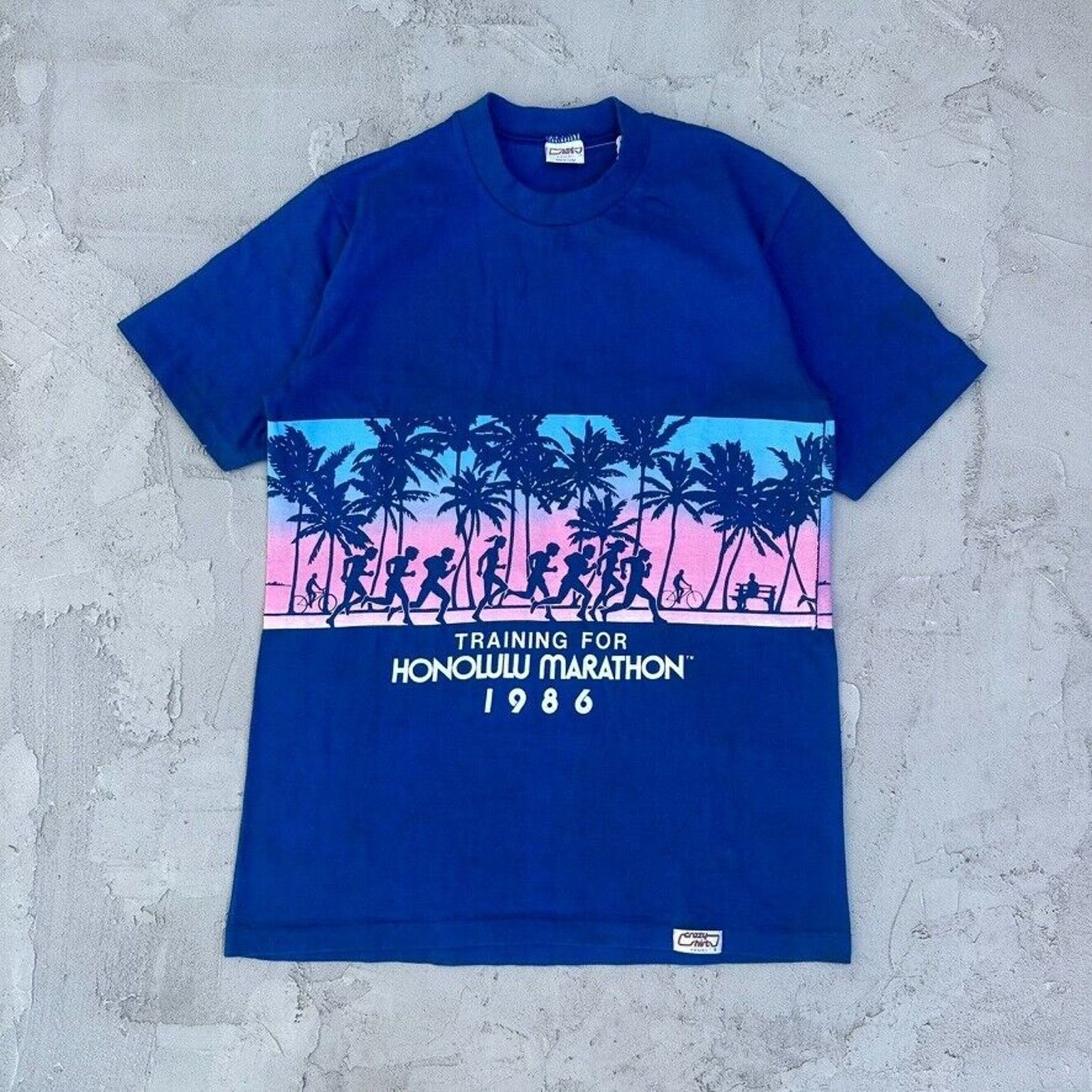 Vintage Vintage Crazy Shirts Honolulu Marathon Hawaii 1986 T Shirt Size US S / EU 44-46 / 1 - 1 Thumbnail