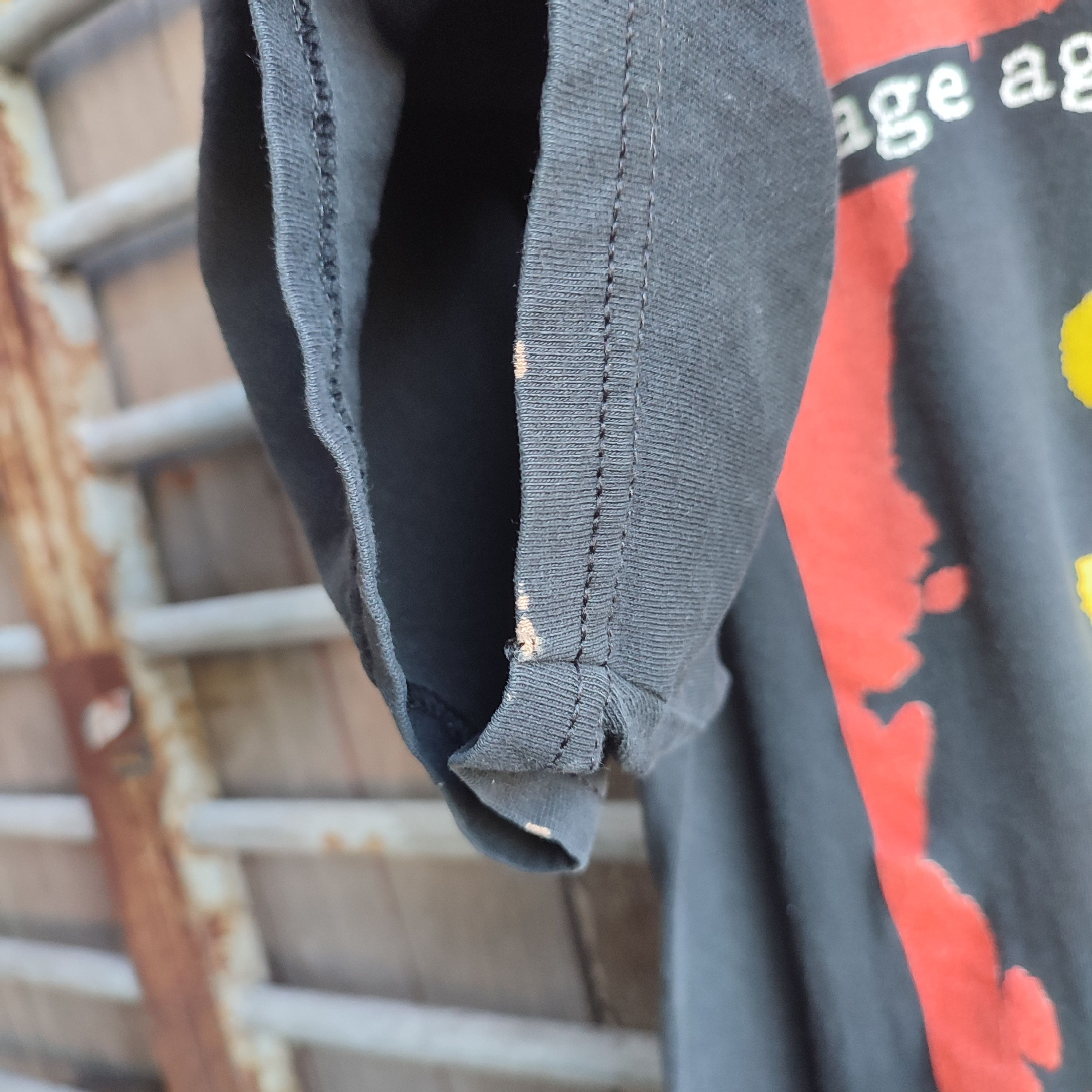 Band Tees × Rage Against The Machine × Vintage Vintage 1997 Rage Against The Machine T-Shirt Size US L / EU 52-54 / 3 - 13 Thumbnail