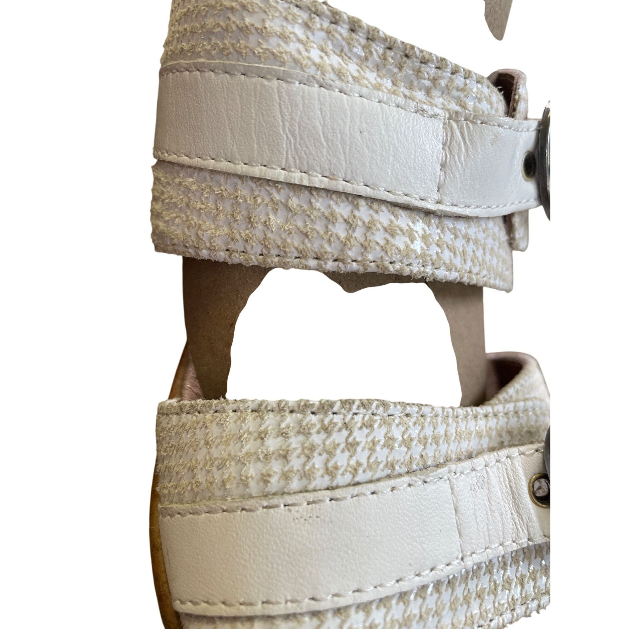 Dansko Dansko Womens White Leather Wedge Heel Sandals Size 8.5/40 S Size US 8.5 / IT 38.5 - 4 Thumbnail
