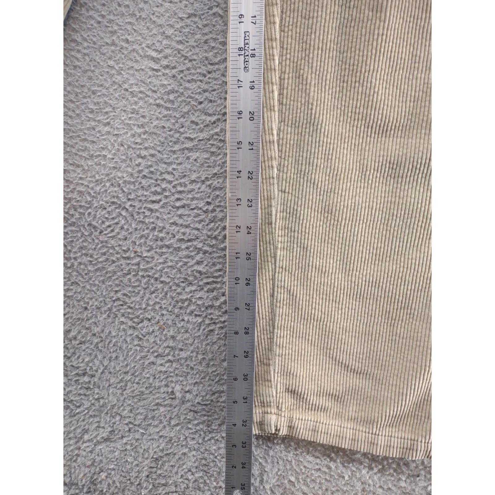 Vintage St. John's Bay Corduroy Pants Men Beige 38x34 Relaxed Fit - Belt Loops, Front Pleated, 34 Inseam, Cotton, Tan Size US 38 / EU 54 - 7 Thumbnail
