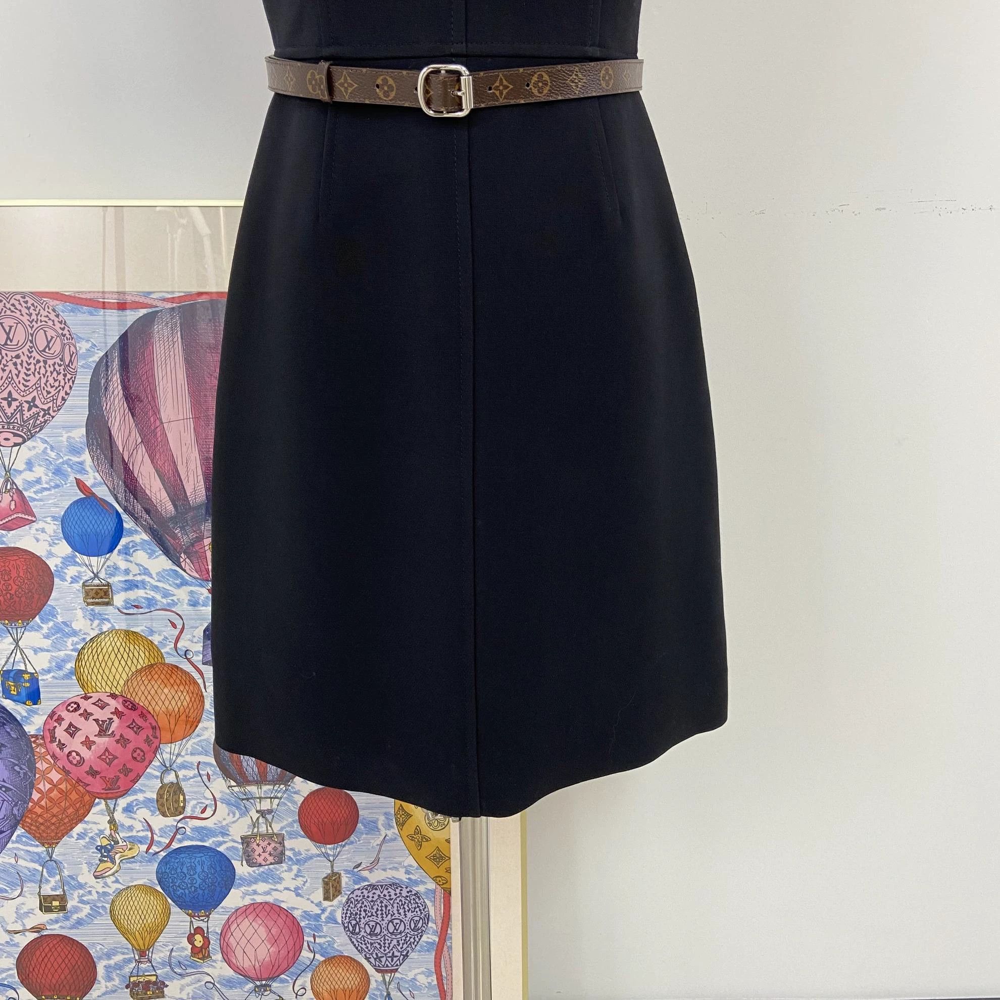 Louis Vuitton Louis Vuitton women's black sleeveless dress 34 Size XS / US 0-2 / IT 36-38 - 4 Thumbnail