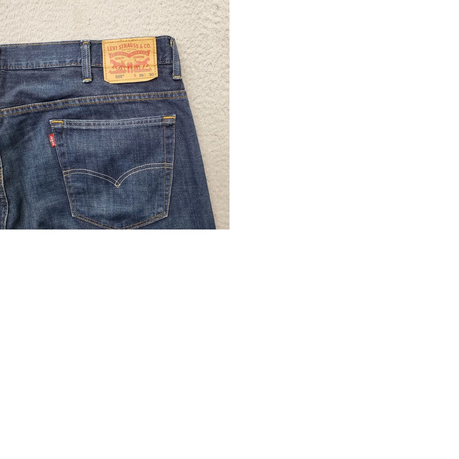 Levi's Levi's 569 Wide Leg Jeans Mens 38/30 Blue Denim Solid High Waist Red Tab Jeans Mens Size US 38 / EU 54 - 9 Thumbnail