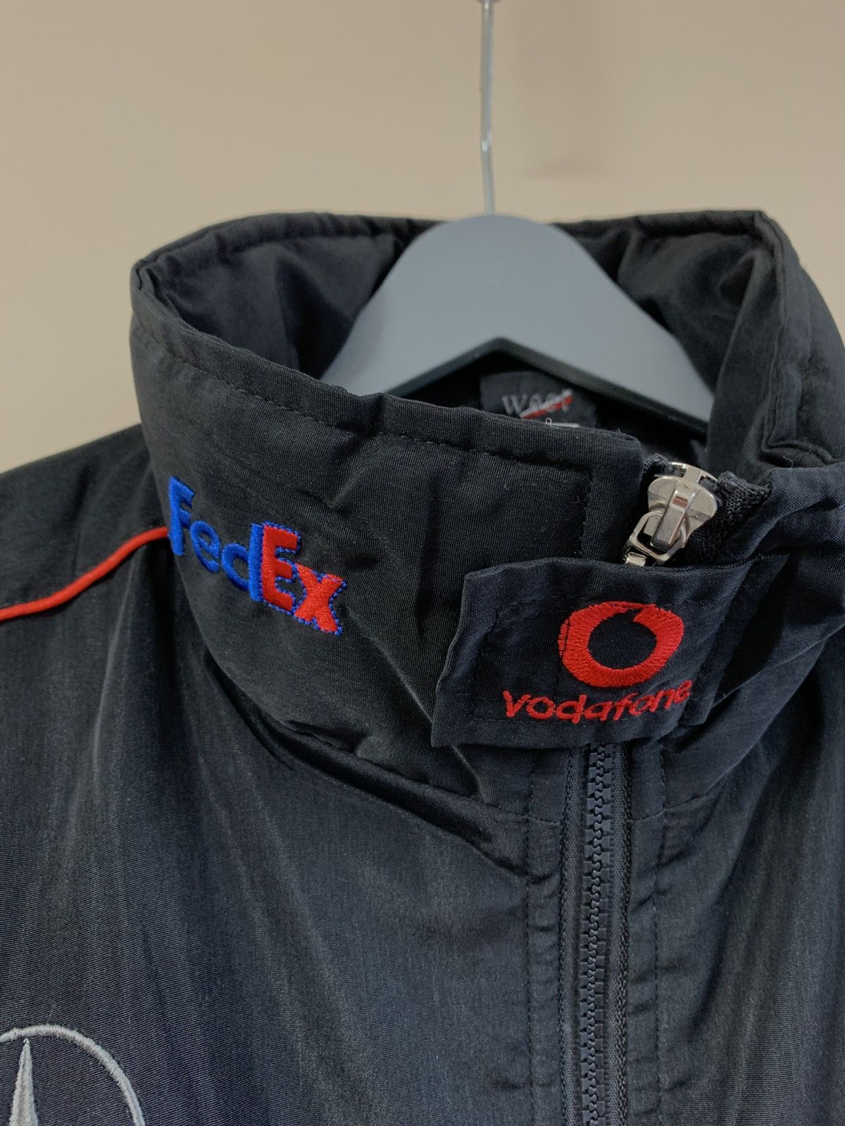 Mercedes-Benz McLaren F1 Racing Team Jacket – Vodafone Mercedes Motorsport Size US XL / EU 56 / 4 - 5 Thumbnail