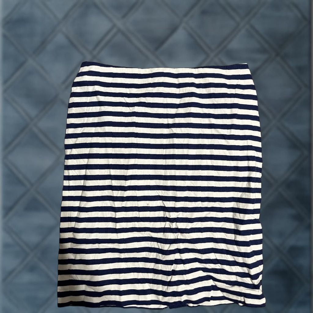 Talbots Talbots Skirt 6P Navy Blue White Striped Cotton Knee Length Work Size 28" / US 6 / IT 42 - 1 Thumbnail