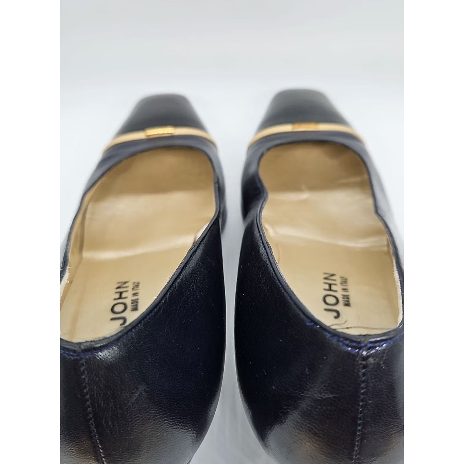 St. John St John Italy Dark Navy Leather Cap Toe Pumps Gold Accent Square Toe 8.5 Womens Shoes Size US 9 / IT 39 - 6 Thumbnail