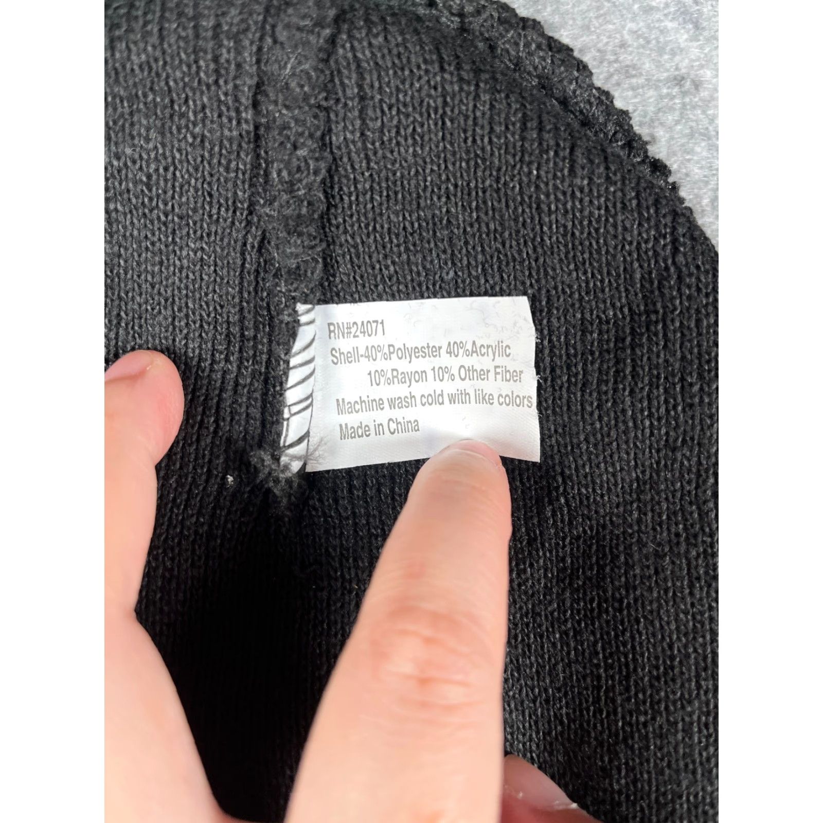 Vintage Emby Hosiery Beanie Toque Adult One Size Black Knit Polyester Blend Ski Hat Unisex Adults Men Women Beanie Unisex Black Knit Ski Theme 90s Nun Size ONE SIZE - 7 Thumbnail