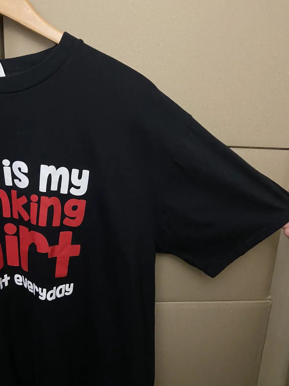 Vintage CRAZY VINTAGE FUNNY DRINKING TEE Y2K T SHIRT SKATE HUMOR Size US XL / EU 56 / 4 - 8 Thumbnail