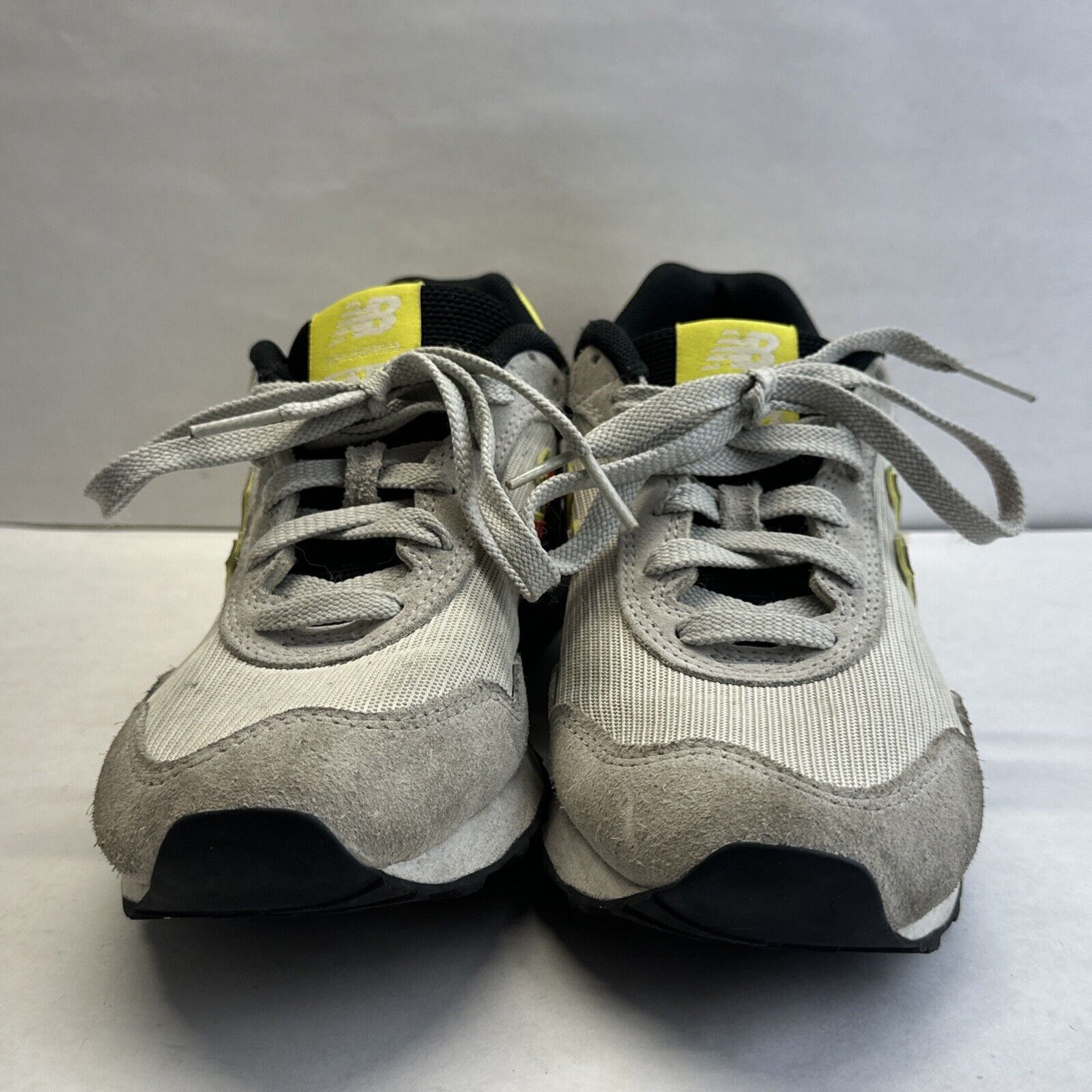 New Balance New Balance 515 V3 Nimbus Cloud Poppy Athletic Shoes size 7 Size US 6 / IT 36 - 2 Thumbnail