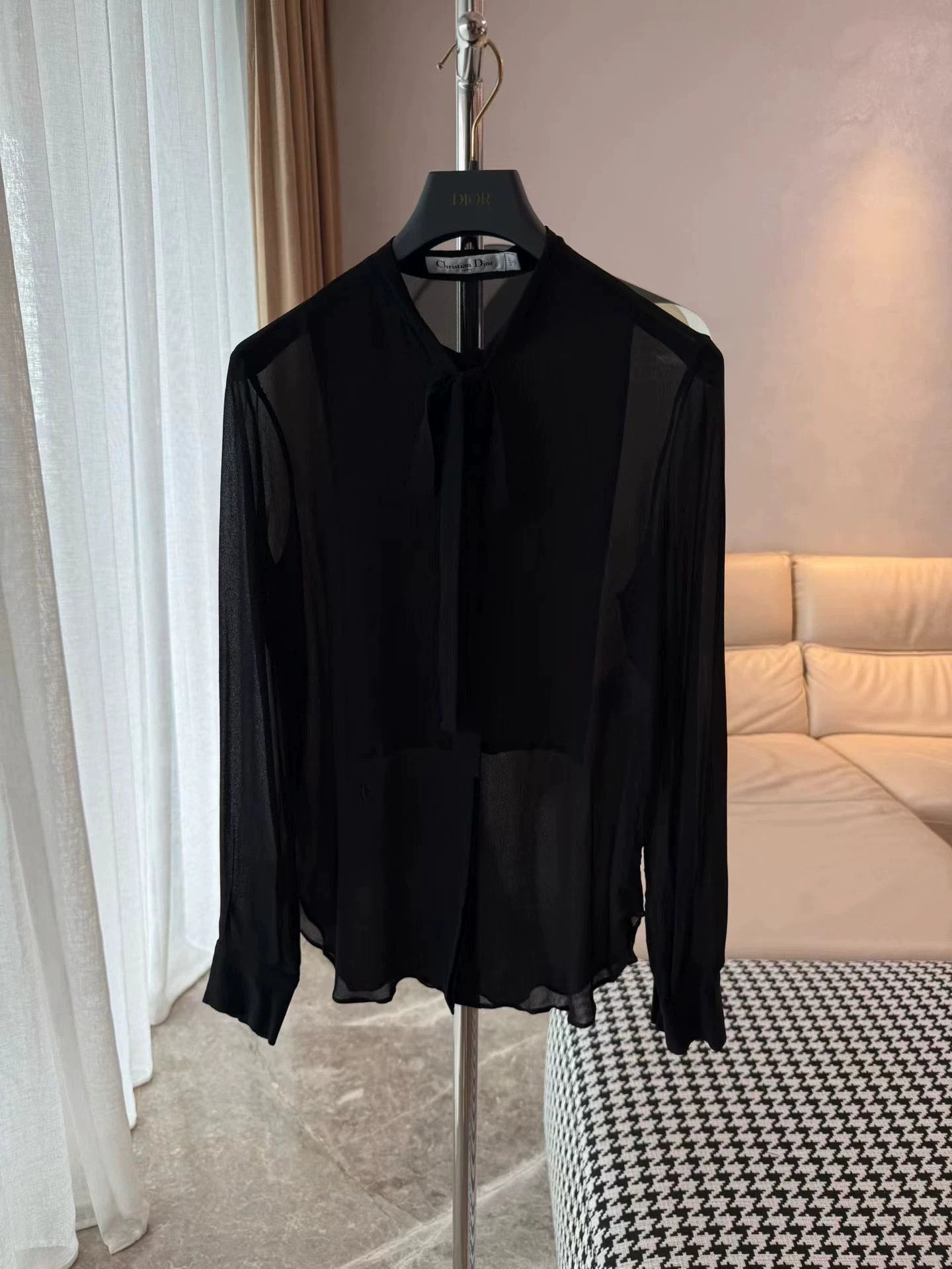 Dior Dior Black Silk Belted Classic Brand New Shirt 36 Size XS / US 0-2 / IT 36-38 - 1 Thumbnail