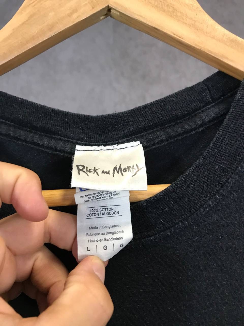 Other Rick and Morty movie comics tee Size US L / EU 52-54 / 3 - 5 Thumbnail