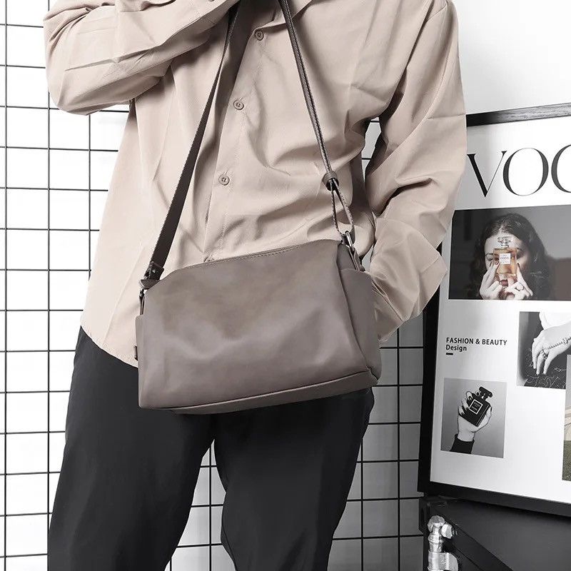 Japanese Brand Casual Shoulder Messenger Size ONE SIZE - 2 Thumbnail
