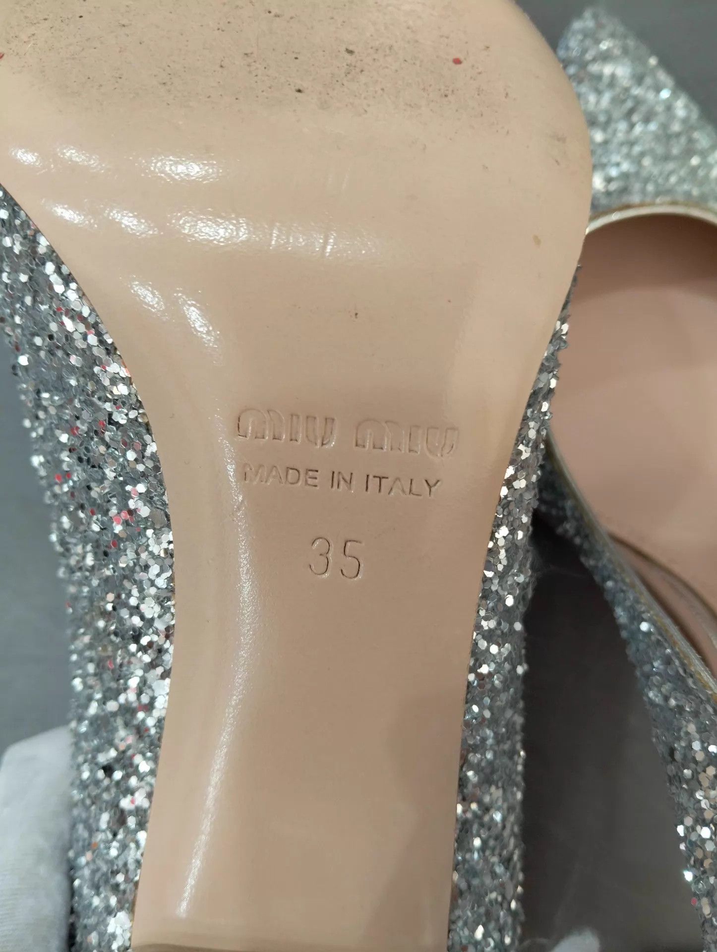 Miu Miu MIU MIU Women's Sequin Pointed Toe 5cm Silver Heels 35 Size US 4.5 / IT 34.5 - 8 Thumbnail